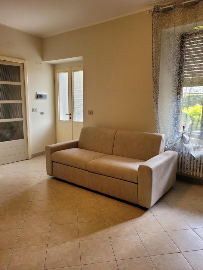 Casa Gianna Lägenhet Castiglione dʼIntelvi Exteriör bild
