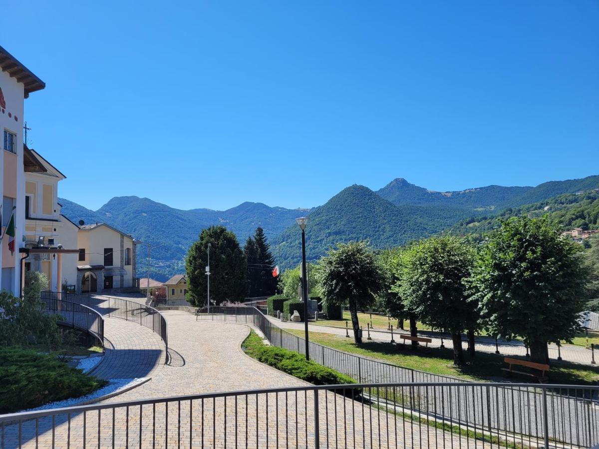 Casa Gianna Lägenhet Castiglione dʼIntelvi Exteriör bild